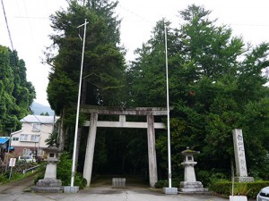 白山比咩神社