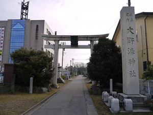 大野湊神社　大鳥居