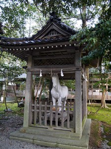 大野湊神社　神馬舎