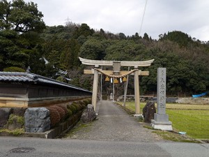 久米田神社　遠景