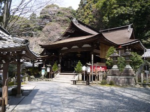 岩間寺　本堂