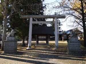 諏訪護国神社