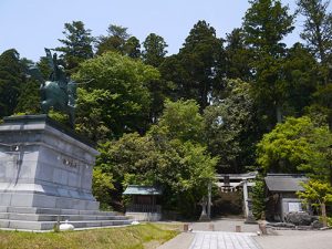 埴生護国八幡宮