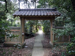 須須神社高座宮