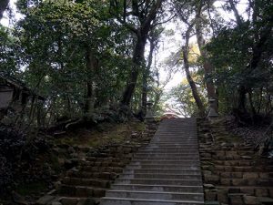 須須神社高座宮