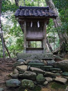 須須神社高座宮