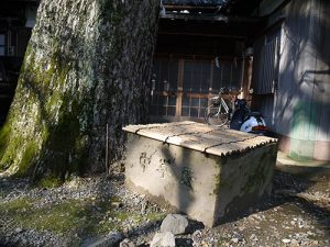 泉八幡神社