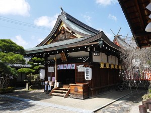 御霊神社