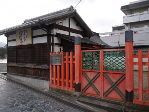 采女神社