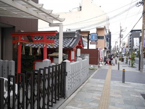 月日神社