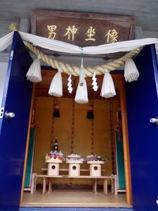 二上射水神社春季例大祭　築山神事