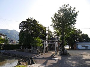 高岡神社