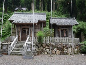 新羅神社