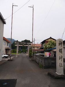 神明神社