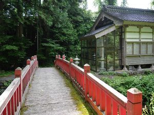 岩井戸神社