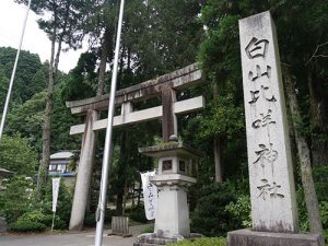 白山比咩神社