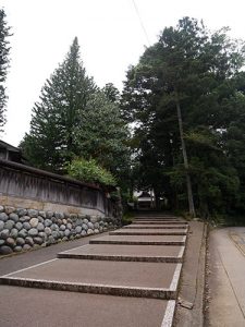 井波八幡宮