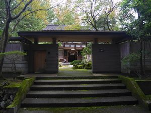 井波八幡宮