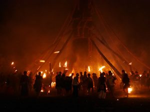 伊夜比咩神社例大祭・向田の火祭り