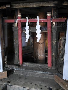 伊夜比咩神社例大祭・向田の火祭り