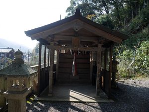 宇波西神社