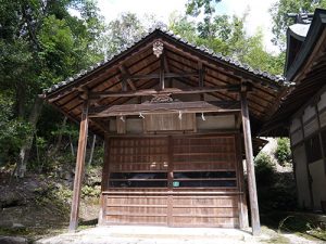 敢國神社