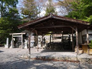 県主神社