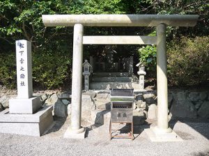 椿岸神社