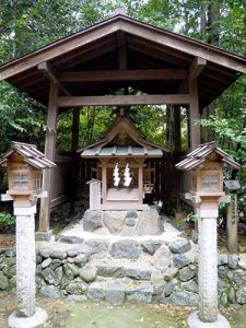 飛鳥坐神社