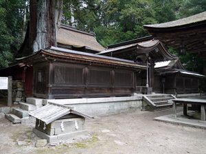 油日神社