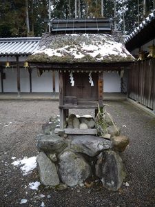 馬見岡綿向神社