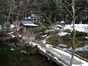 馬見岡綿向神社