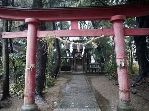 漆部神社