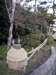 花窟神社