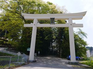 雄山神社前立社壇