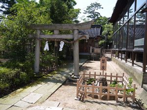 本折日吉神社