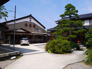 大地主神社