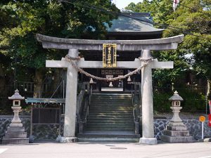 菅生石部神社