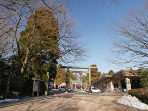 射水神社