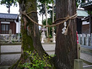 春日神社