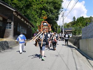 大穴持像石神社