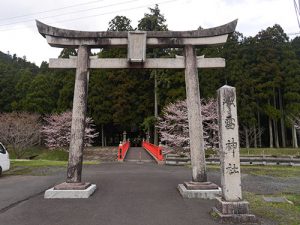 雷神社