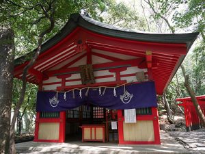 高座結御子神社