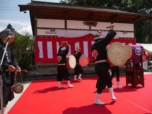 篠座神社