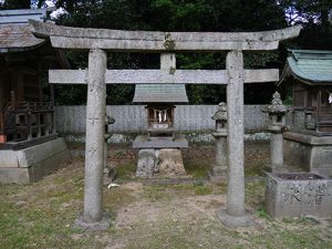 石岡神社