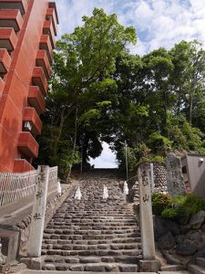 湯神社