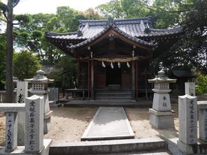 湯神社