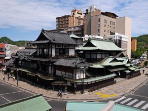 湯神社