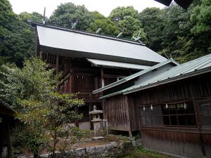 高縄神社