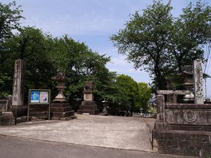 村山神社